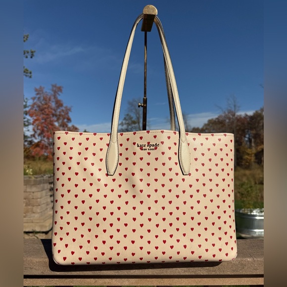 kate spade Handbags - Kate Spade Cream and Red Heart Tote